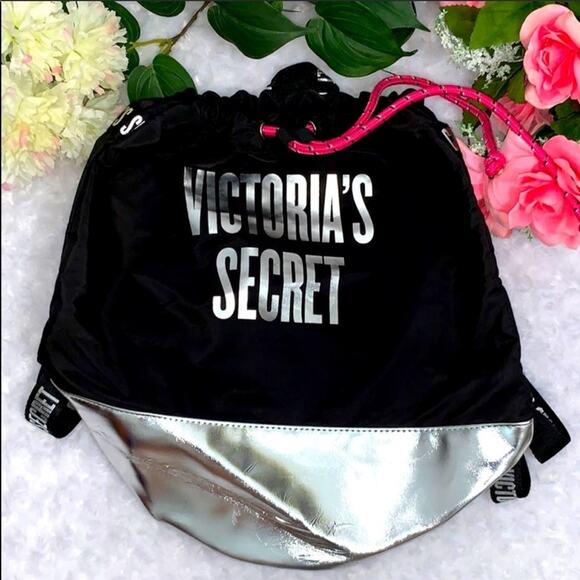 NWT Victoria’s Secret light backpack - Picture 2 of 4